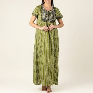 Women’s Cotton Printed Nightdress with Pocket – Style 098