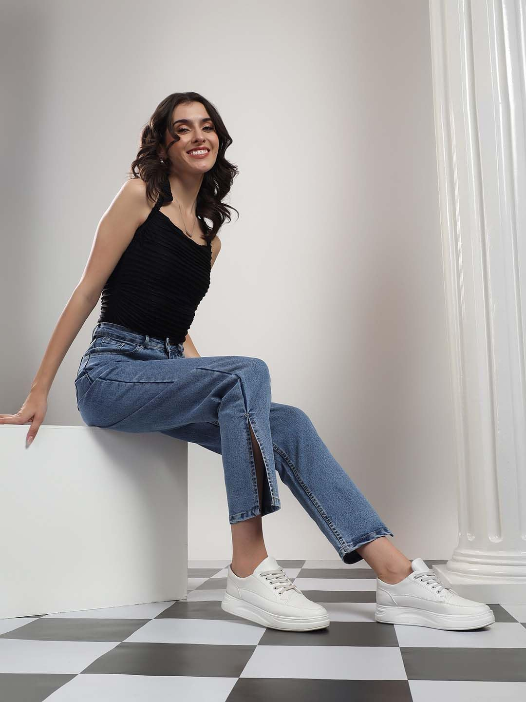 Women High-Rise Straight Leg Jeans - Image 9