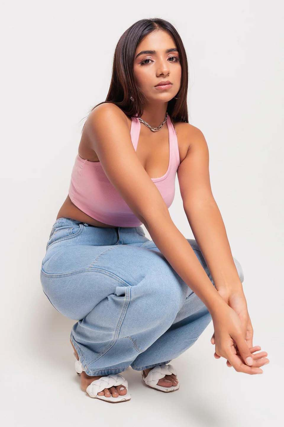 Women High-Rise Straight Leg Jeans - Image 22