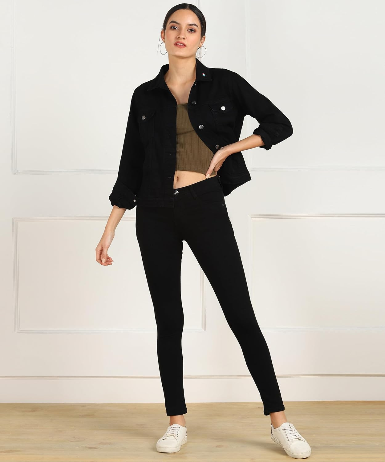 Women Cotton Blend Mid-Rise Jeans - Image 4