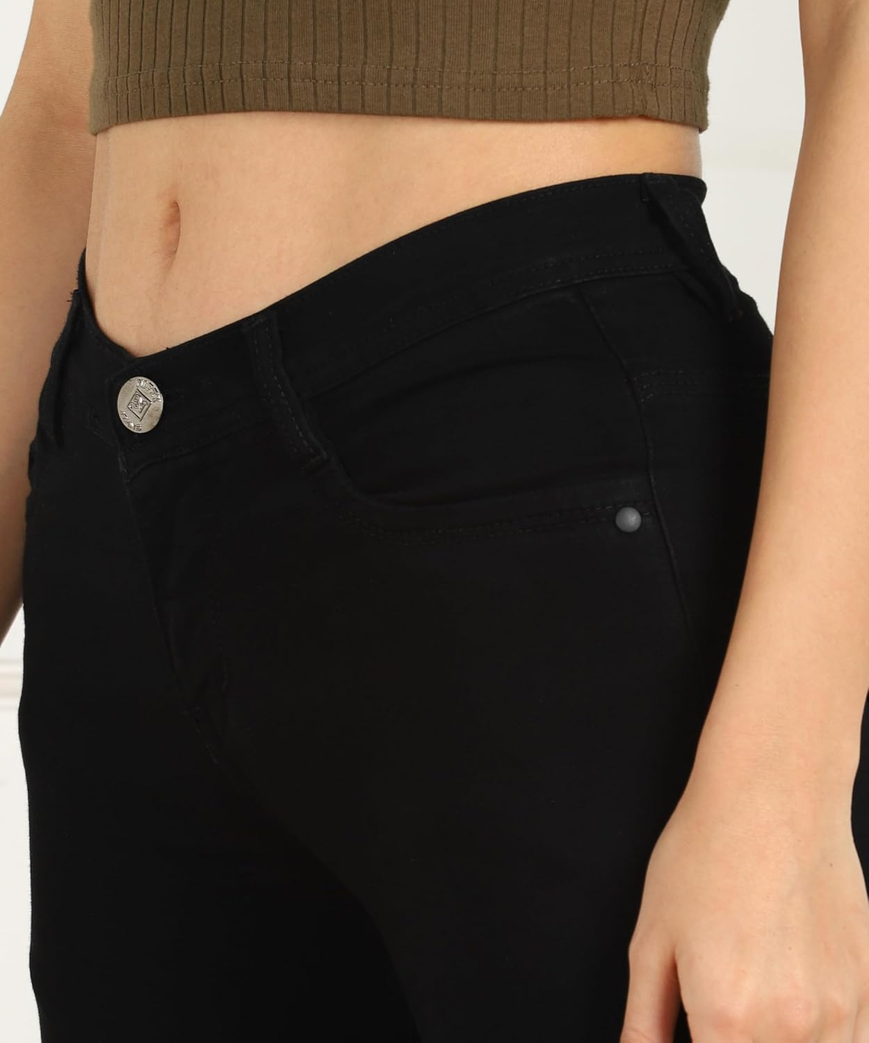 Women Cotton Blend Mid-Rise Jeans - Image 6