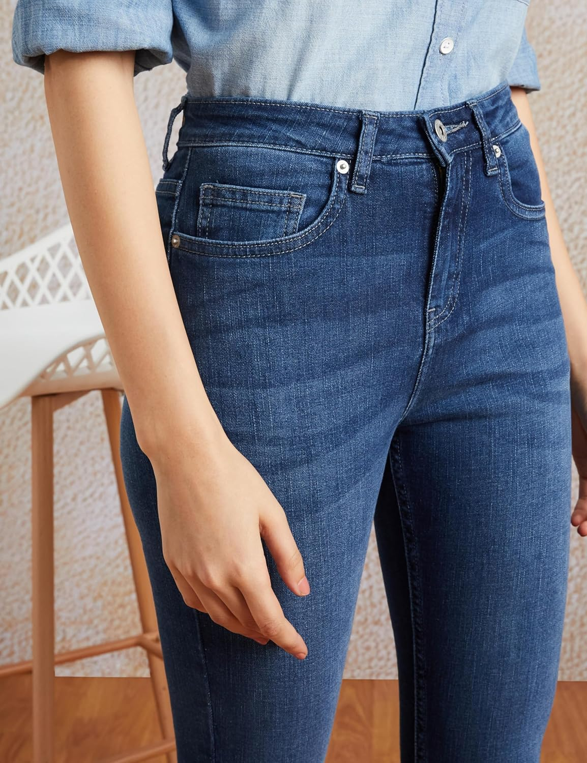 Women High-Rise Skinny Stretch Jeans - Image 4