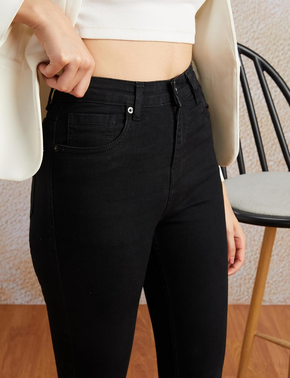 Women High-Rise Skinny Stretch Jeans - Image 10