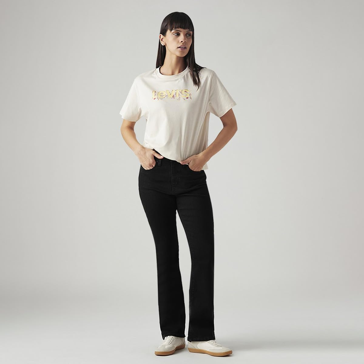 Women High-Rise Flared Fit Jeans - Image 10