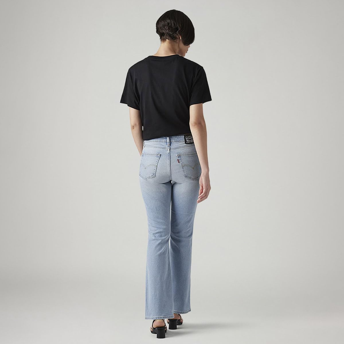 Women High-Rise Flared Fit Jeans - Image 12