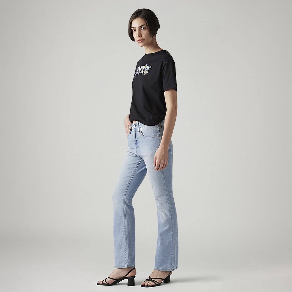Women High-Rise Flared Fit Jeans - Image 13