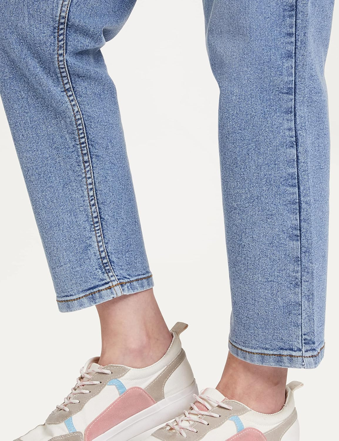 Women Mid-Rise Loose Flared Jeans - Image 22