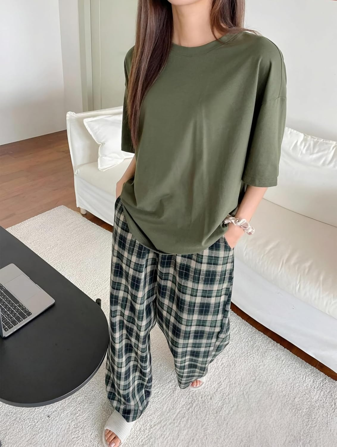 Women Round Neck Printed Nightsuit Set - Image 21