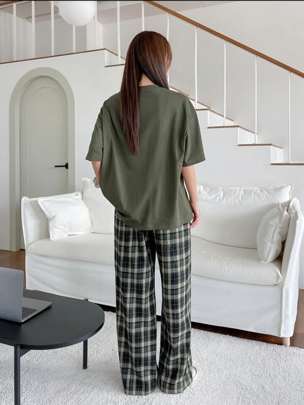 Women Round Neck Printed Nightsuit Set - Image 26