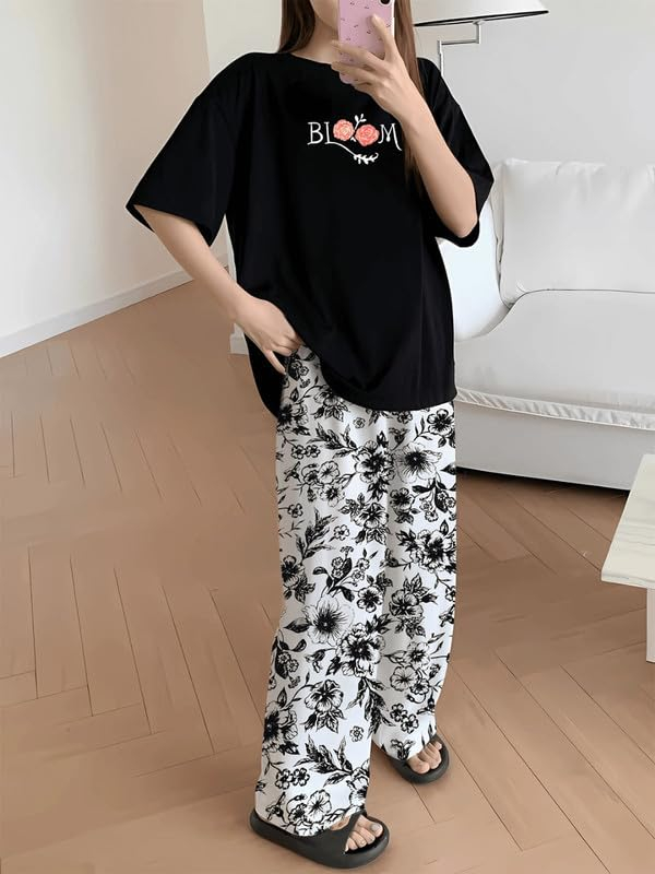 Women Round Neck Printed Nightsuit Set - Image 34