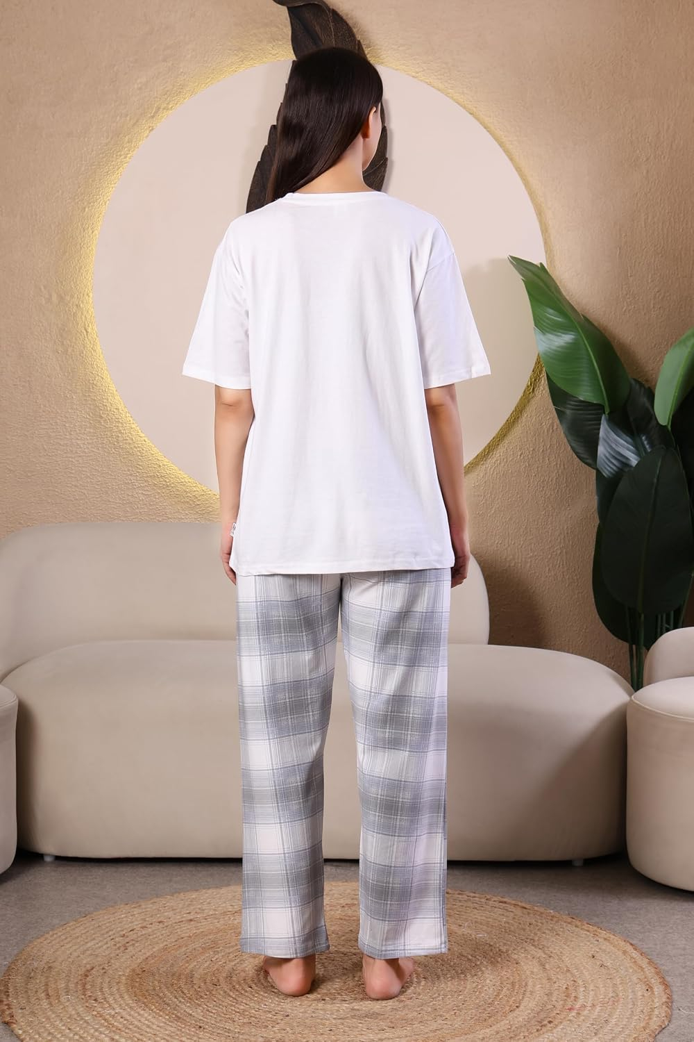 Women Round Neck Printed Nightsuit Set - Image 47