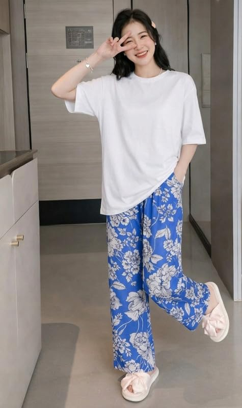 Women Round Neck Printed Nightsuit Set - Image 86