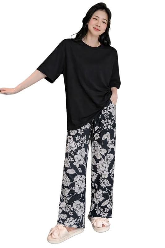 Women Round Neck Printed Nightsuit Set - Image 127