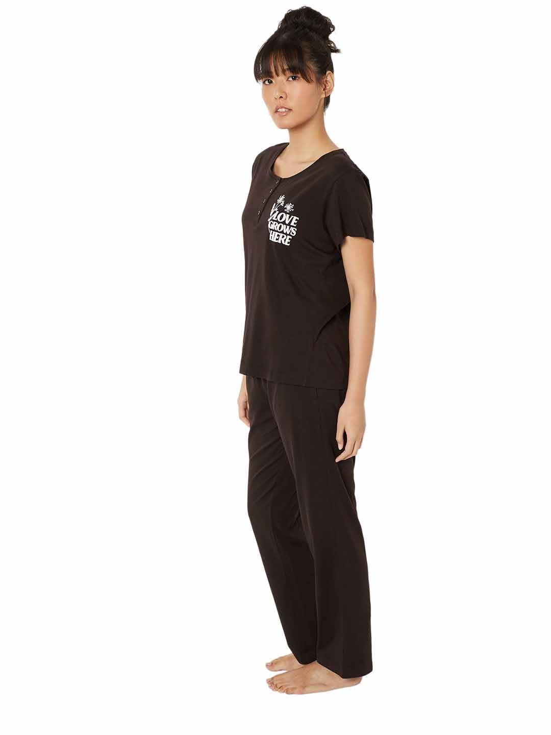 Women Printed Half Sleeve Cotton Pyjama Set - Image 10